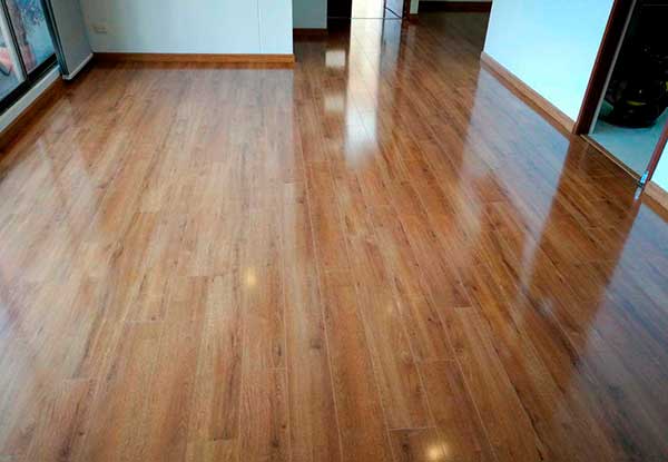 Piso Laminado Almendro Brillante