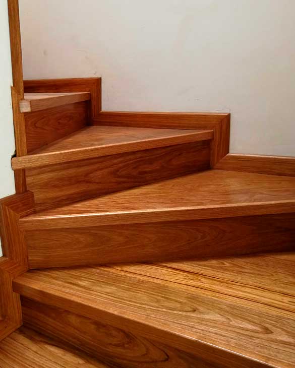 Escalera Granadillo